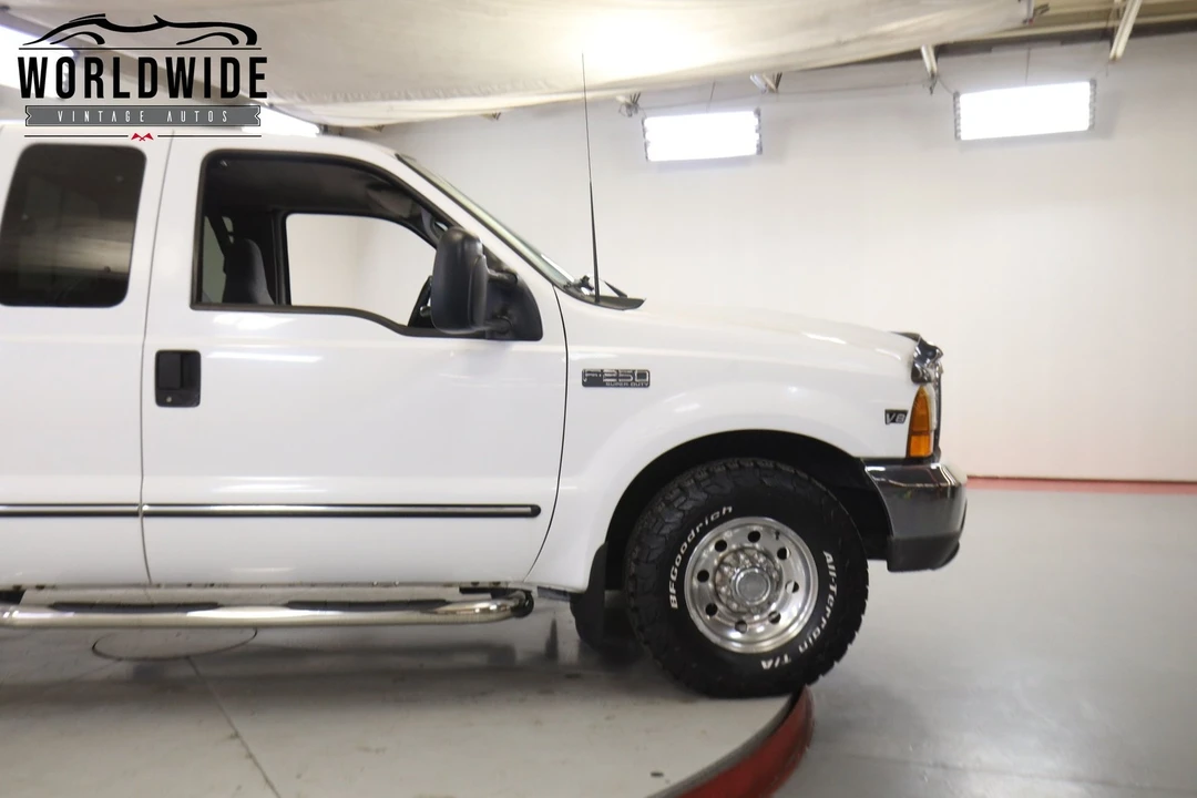 1999 Ford Super Duty 1st Gen - Image 8 of 12