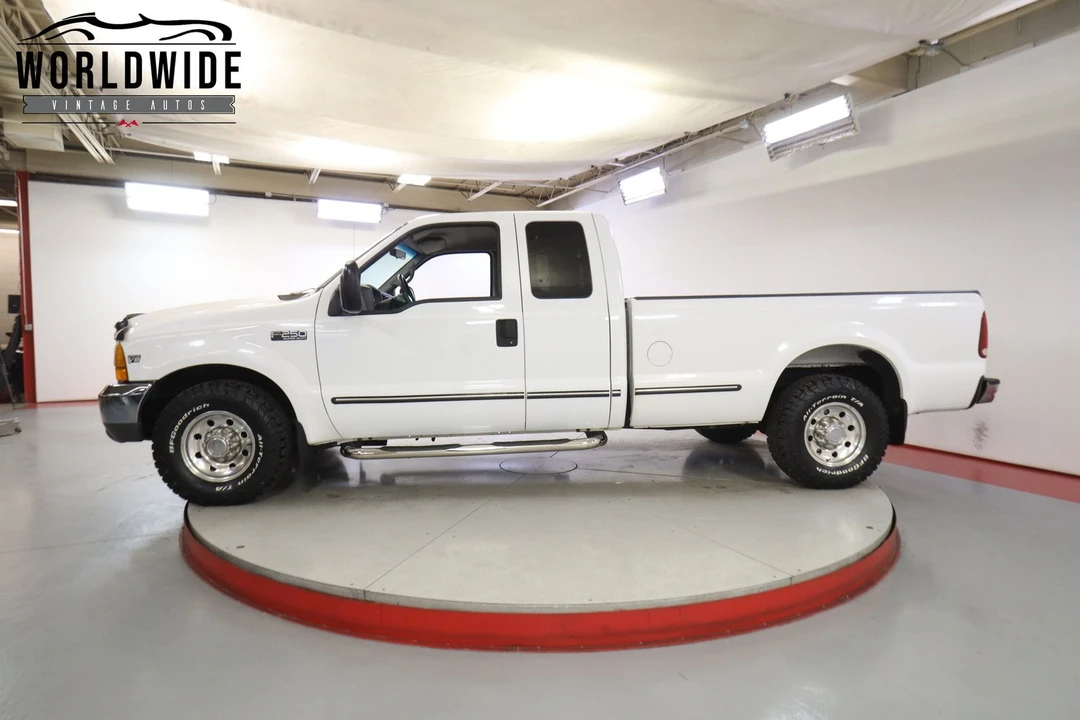 1999 Ford Super Duty 1st Gen - Image 3 of 12