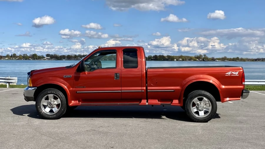 1999 Ford Super Duty 1st Gen - Image 2 of 19