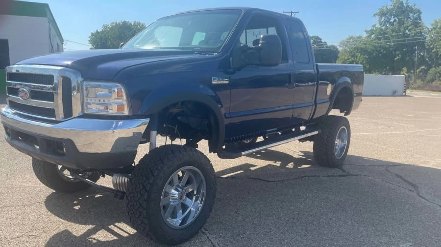 1999 Ford Super Duty 1st Gen - Image 6 of 13