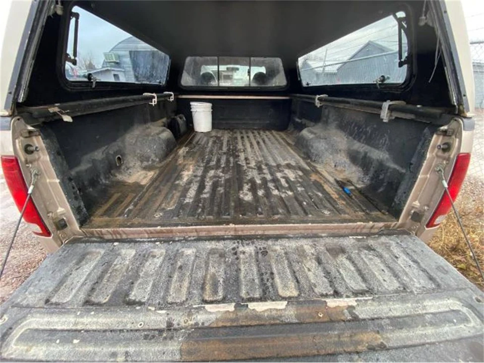 1999 Ford Super Duty 1st Gen - Image 2 of 13