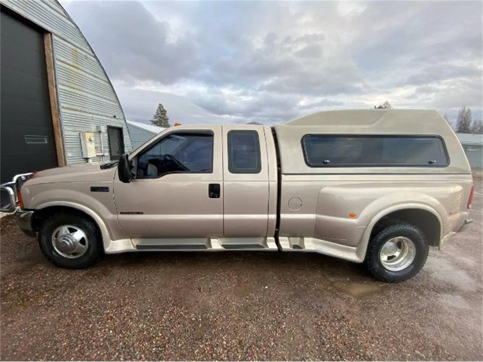 1999 Ford Super Duty 1st Gen - Image 12 of 13