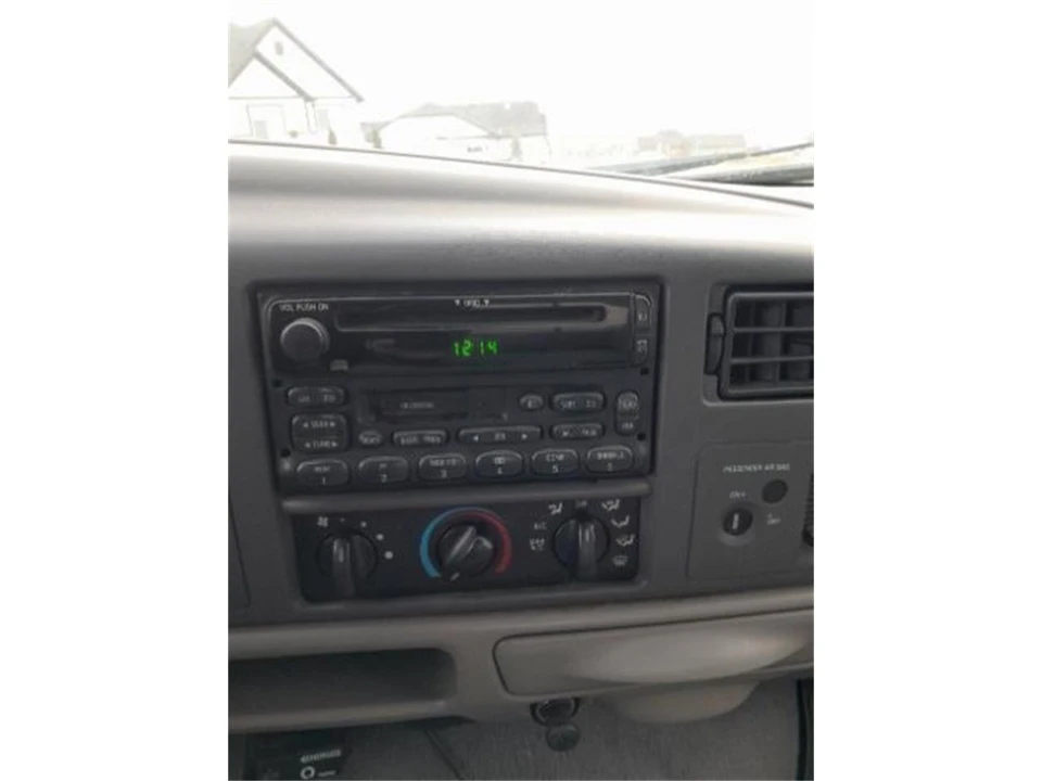1999 Ford Super Duty 1st Gen - Image 7 of 10