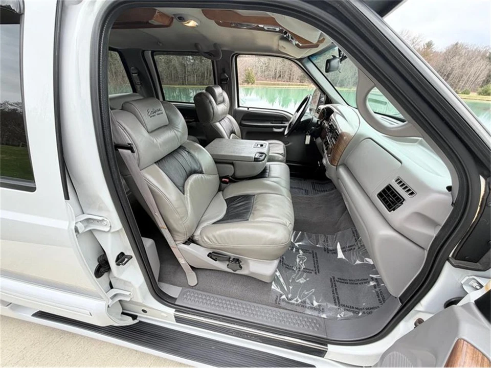 1999 Ford Super Duty 1st Gen - Image 13 of 21