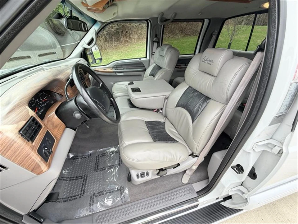 1999 Ford Super Duty 1st Gen - Image 14 of 21