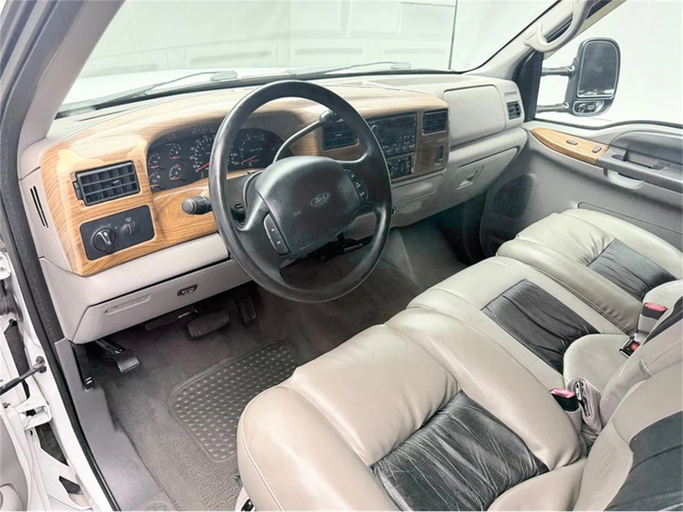 1999 Ford Super Duty 1st Gen - Image 19 of 21