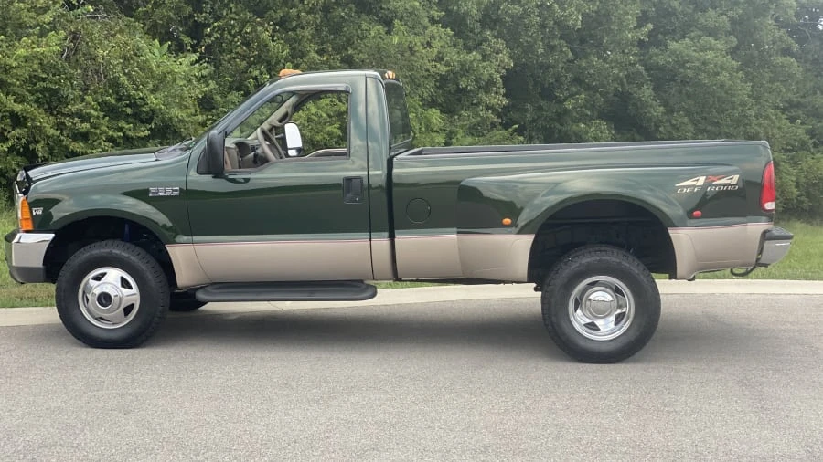 1999 Ford Super Duty 1st Gen - Image 2 of 7