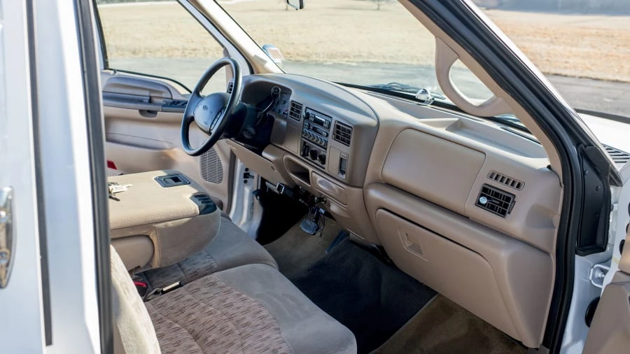 1999 Ford Super Duty 1st Gen - Image 5 of 12