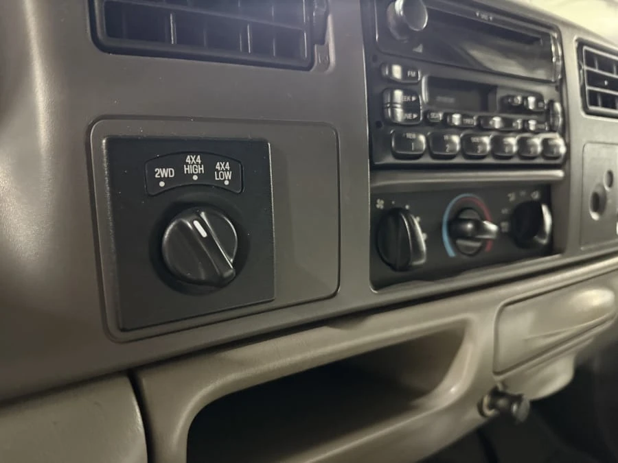 1999 Ford Super Duty 1st Gen - Image 3 of 4
