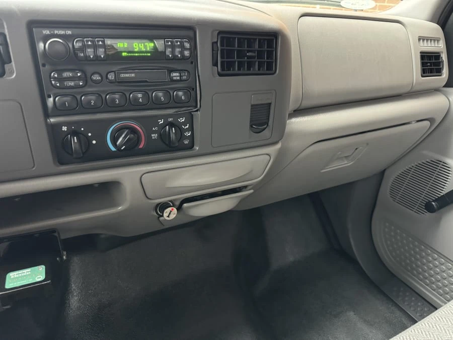 1999 Ford Super Duty 1st Gen - Image 5 of 5