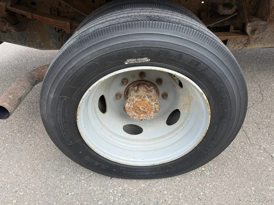 1999 Ford Super Duty 1st Gen - Image 12 of 24