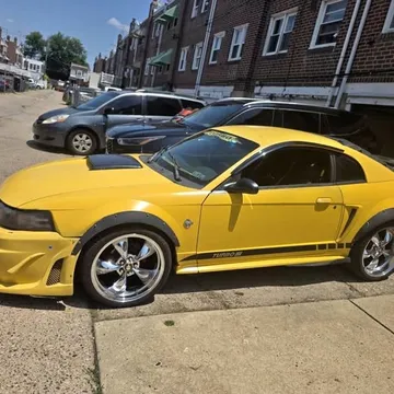 1999 Ford Mustang GT Coupe