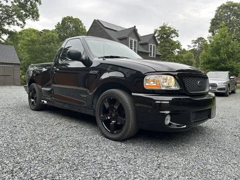 1999 Ford Lightning SVT F-150 Pickup