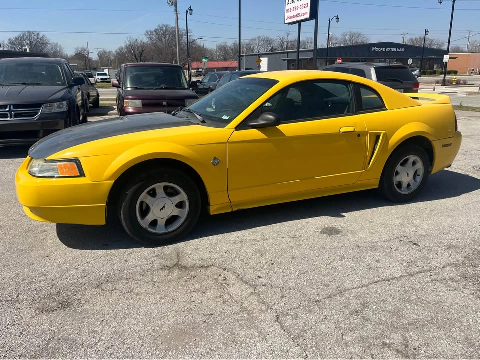 1999 Ford SN95 Mustang - Image 2 of 11