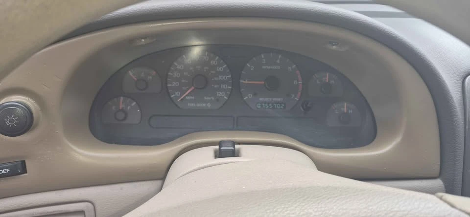 1999 Ford SN95 Mustang - Image 4 of 12