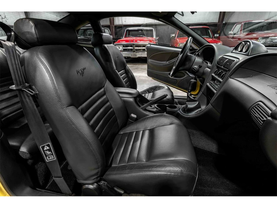 1999 Ford SN95 Mustang - Image 16 of 24