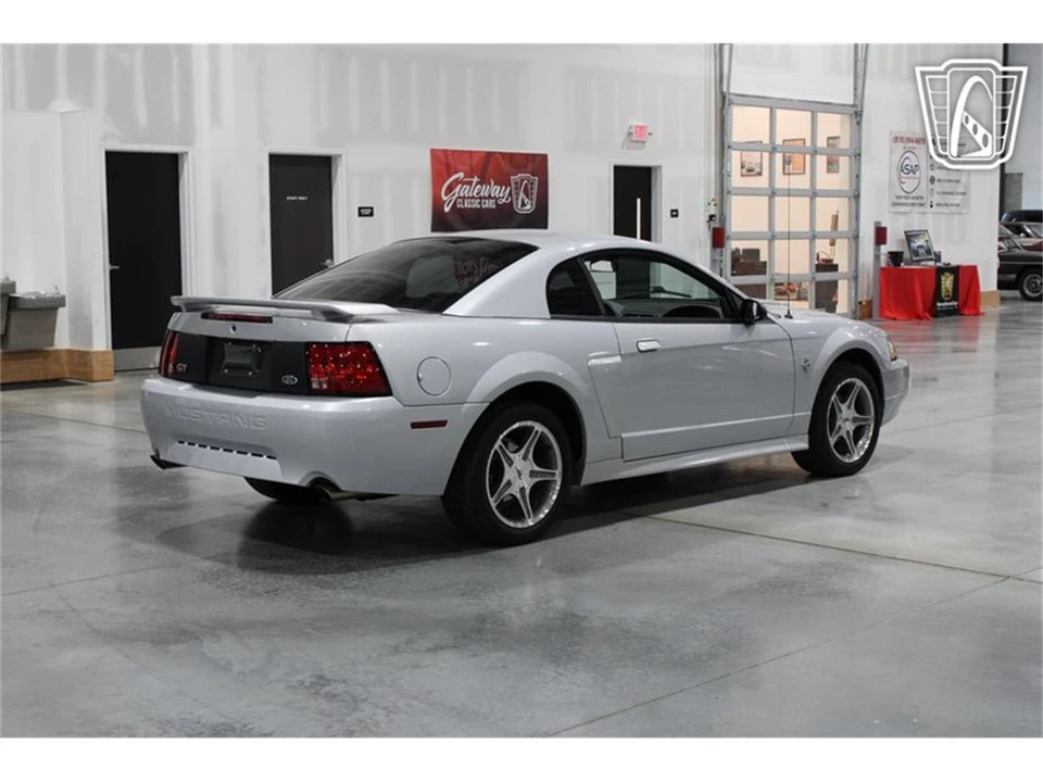 1999 Ford SN95 Mustang - Image 10 of 31