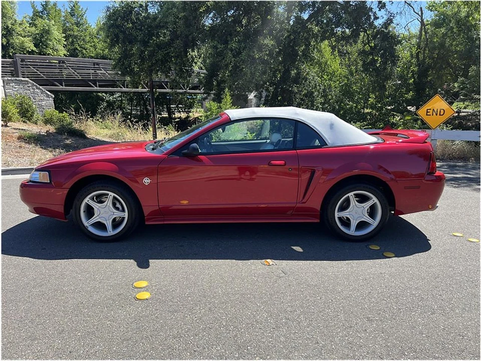 1999 Ford SN95 Mustang - Image 5 of 31
