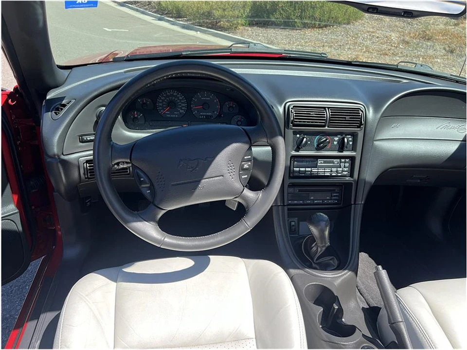 1999 Ford SN95 Mustang - Image 27 of 31