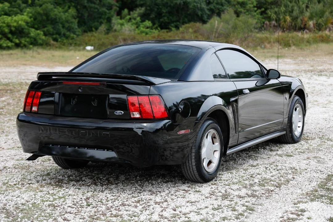 1999 Ford SN95 Mustang - Image 10 of 31