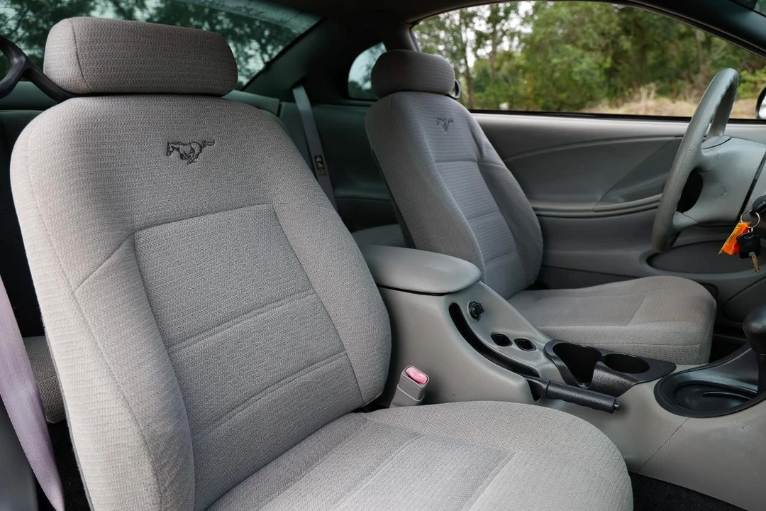 1999 Ford SN95 Mustang - Image 15 of 31