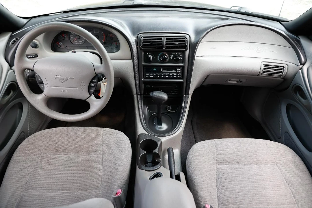 1999 Ford SN95 Mustang - Image 20 of 31