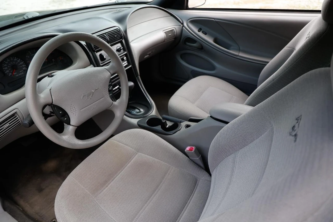 1999 Ford SN95 Mustang - Image 3 of 31