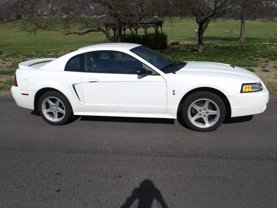 1999 Ford SN95 Mustang Cobra - Image 18 of 31