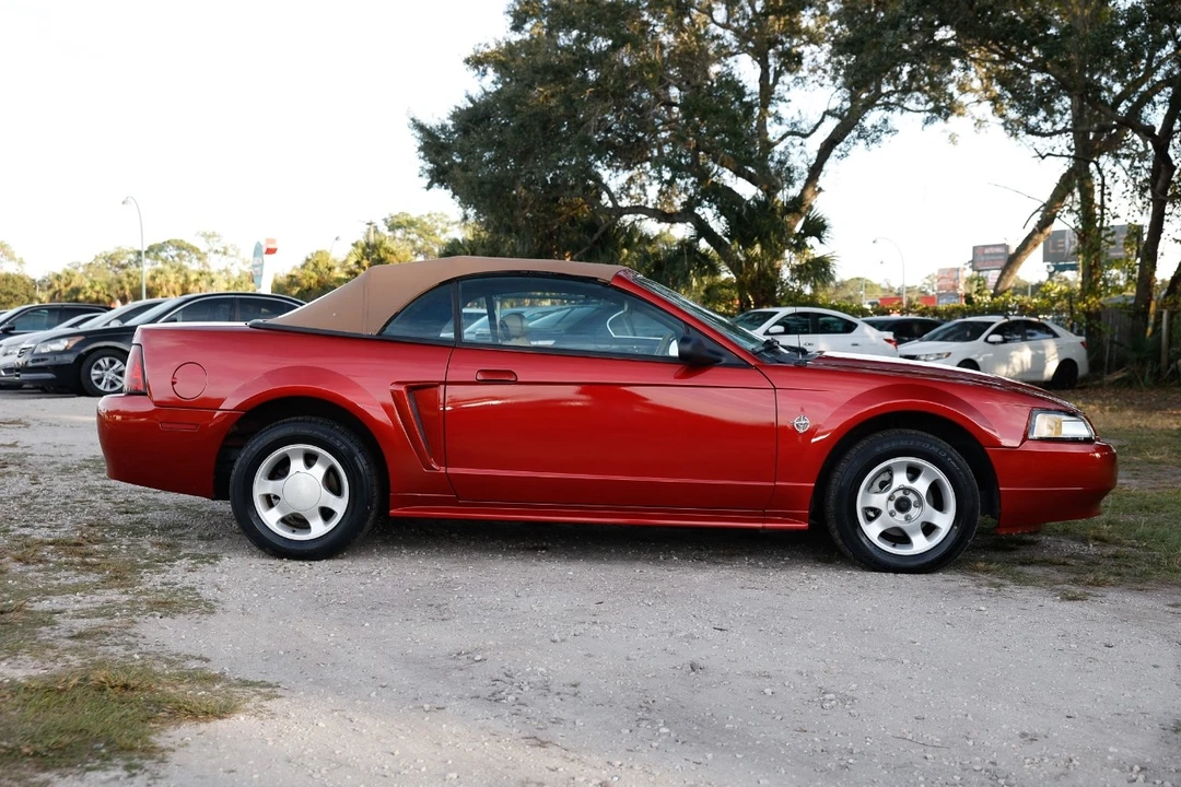 1999 Ford SN95 Mustang - Image 13 of 21