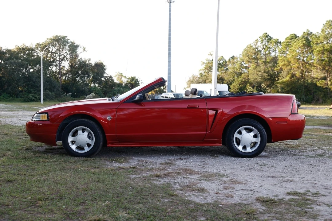 1999 Ford SN95 Mustang - Image 3 of 12