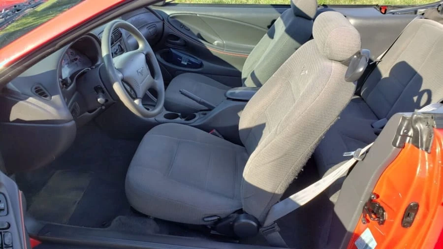 1999 Ford SN95 Mustang - Image 8 of 11