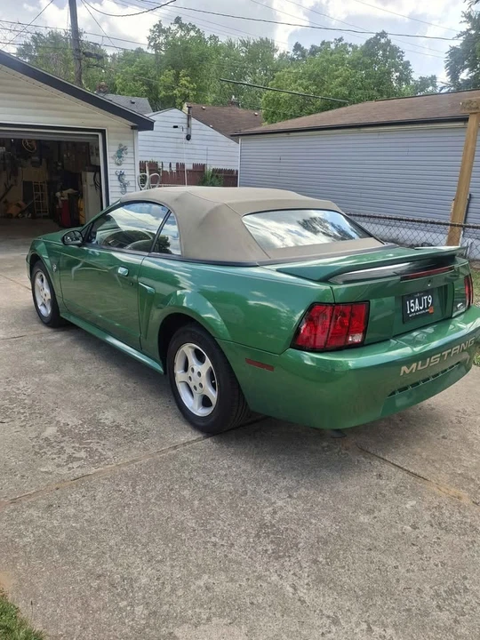1999 Ford SN95 Mustang - Image 2 of 5