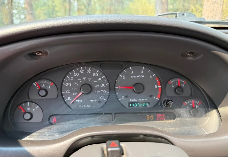 1999 Ford SN95 Mustang - Image 11 of 13