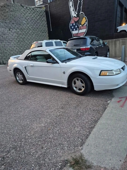 1999 Ford SN95 Mustang - Image 2 of 6