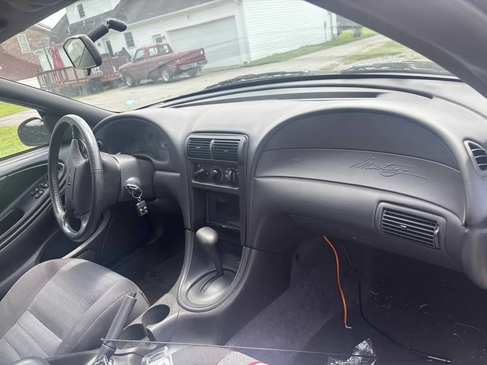 1999 Ford SN95 Mustang - Image 3 of 10