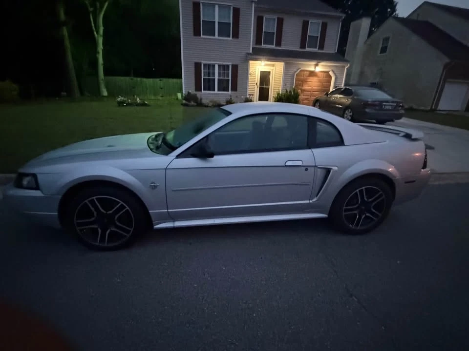 1999 Ford SN95 Mustang - Image 3 of 10