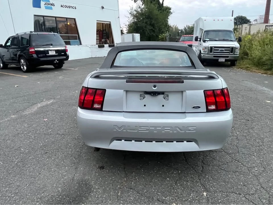 1999 Ford SN95 Mustang - Image 8 of 15