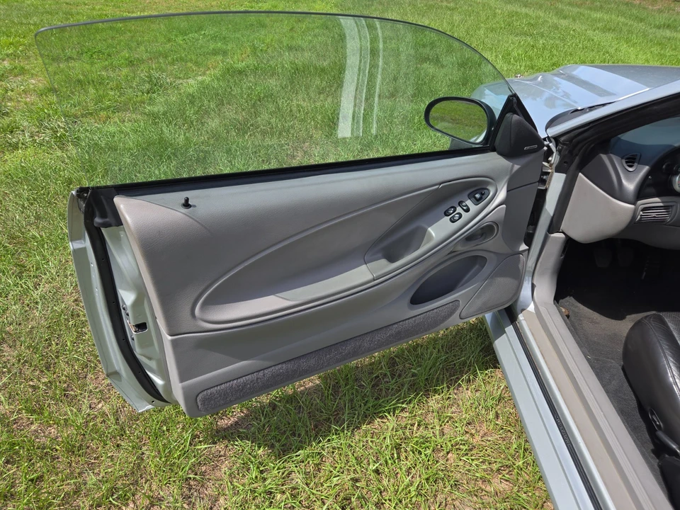 1999 Ford SN95 Mustang - Image 26 of 31