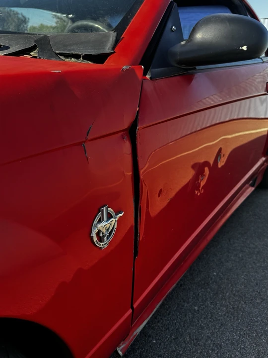 1999 Ford SN95 Mustang - Image 13 of 17