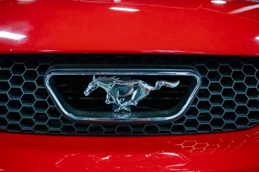 1999 Ford SN95 Mustang - Image 9 of 31