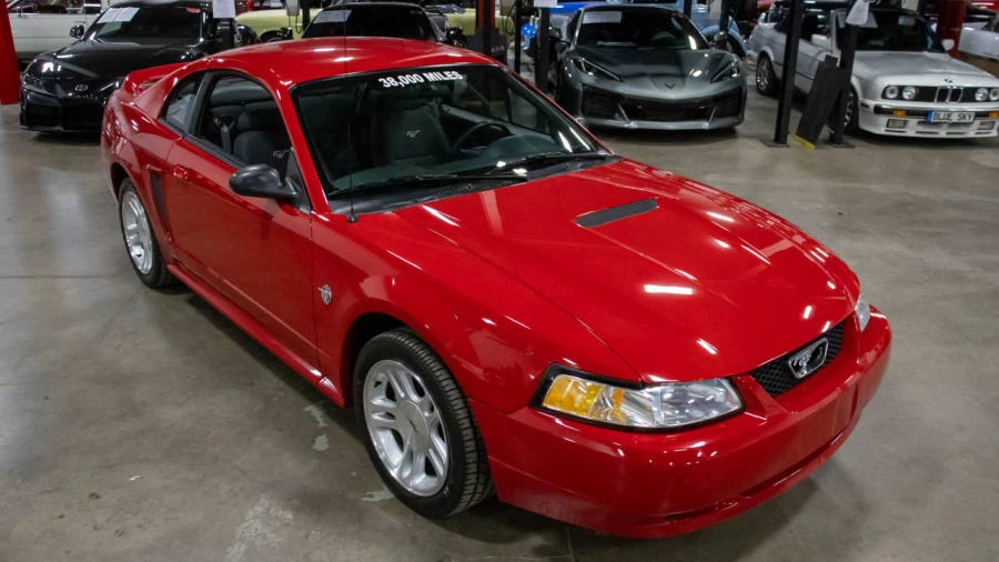 1999 Ford SN95 Mustang - Image 14 of 31