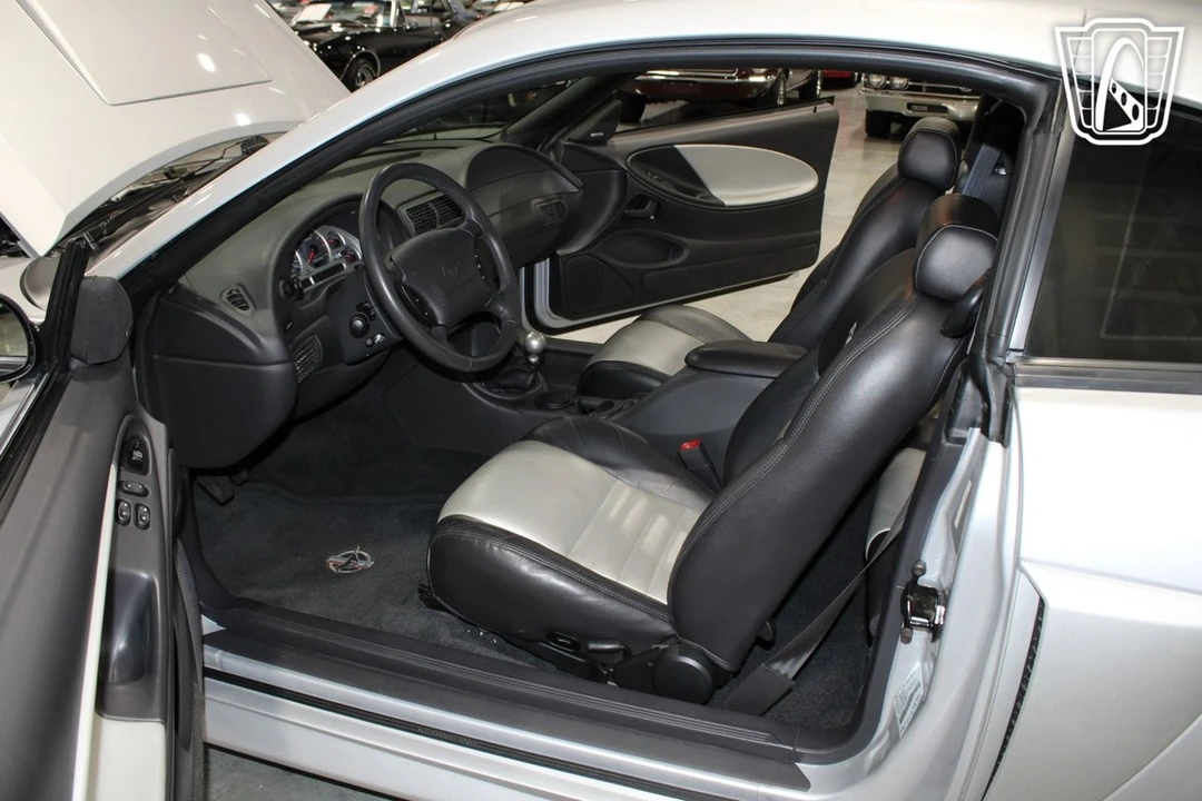 1999 Ford SN95 Mustang - Image 7 of 12