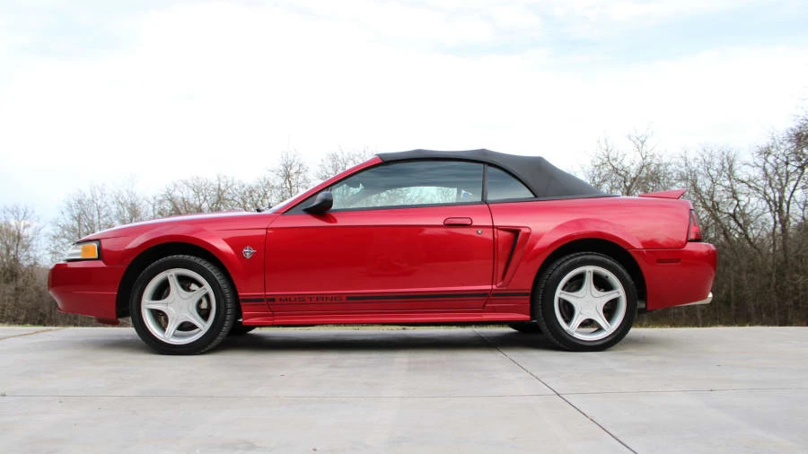 1999 Ford SN95 Mustang - Image 7 of 9