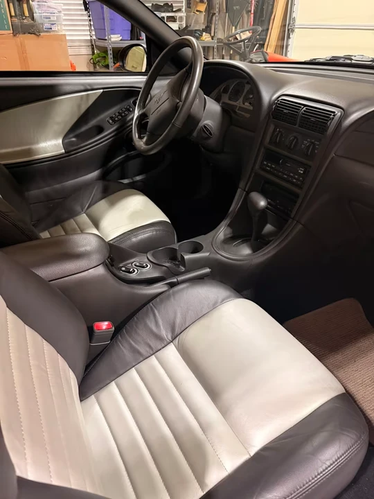 1999 Ford SN95 Mustang - Image 12 of 16