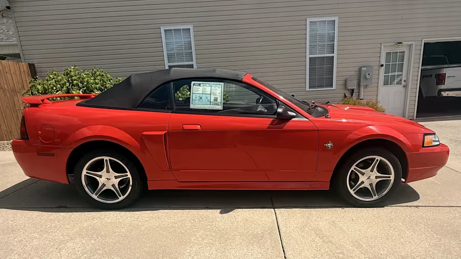 1999 Ford SN95 Mustang - Image 2 of 16