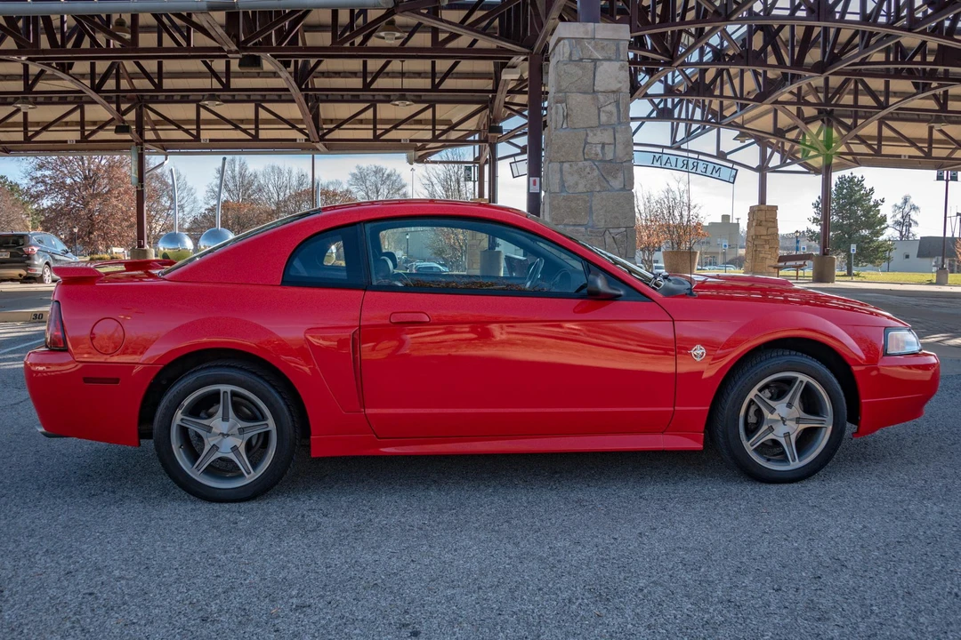 1999 Ford SN95 Mustang - Image 3 of 31