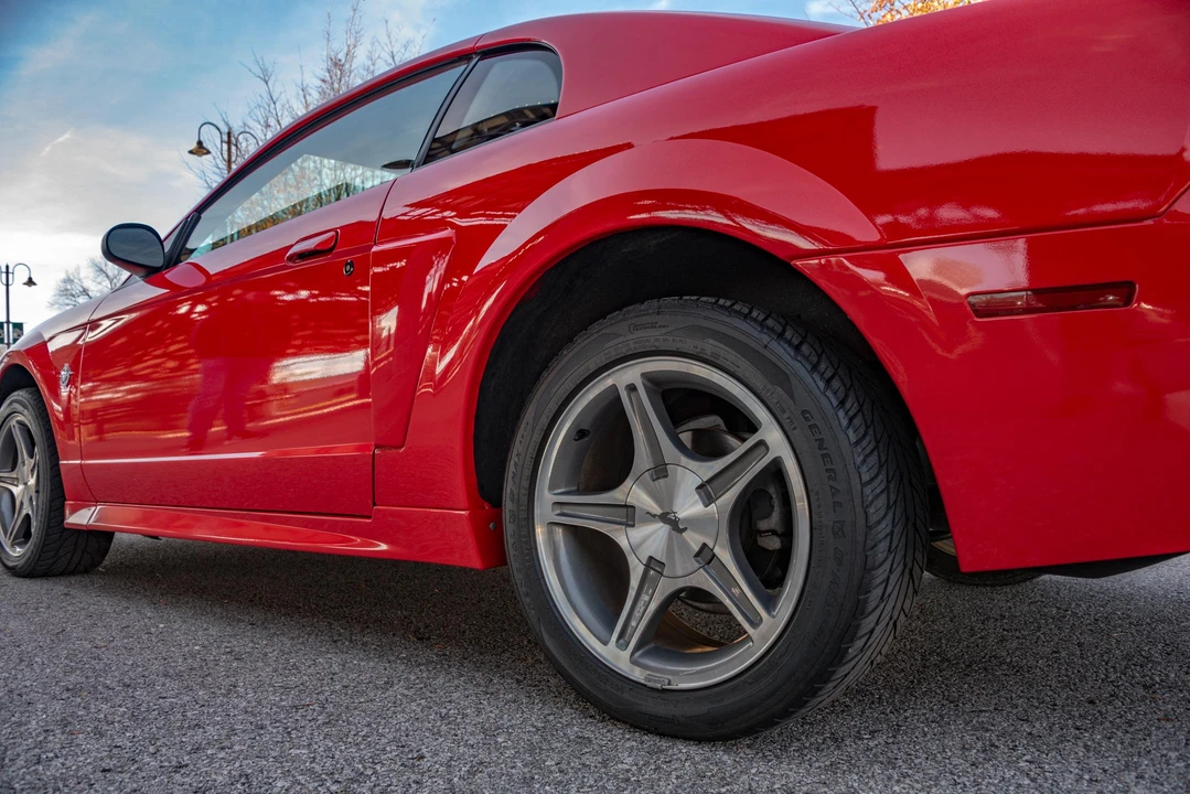 1999 Ford SN95 Mustang - Image 29 of 31