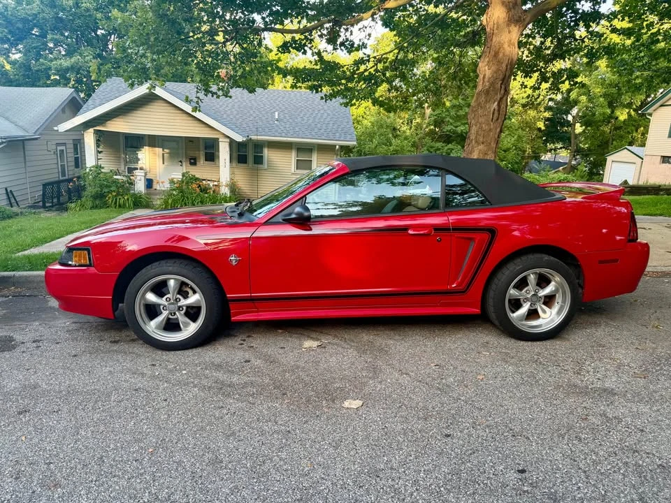 1999 Ford SN95 Mustang - Image 10 of 18