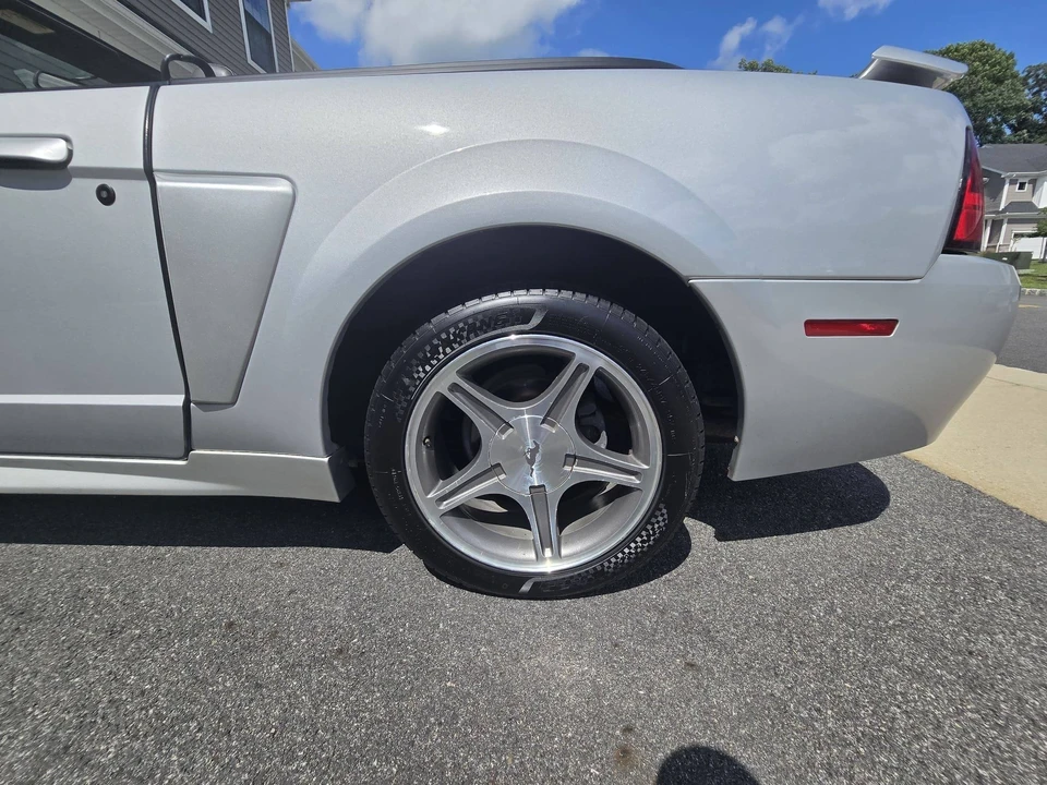 1999 Ford SN95 Mustang - Image 10 of 31