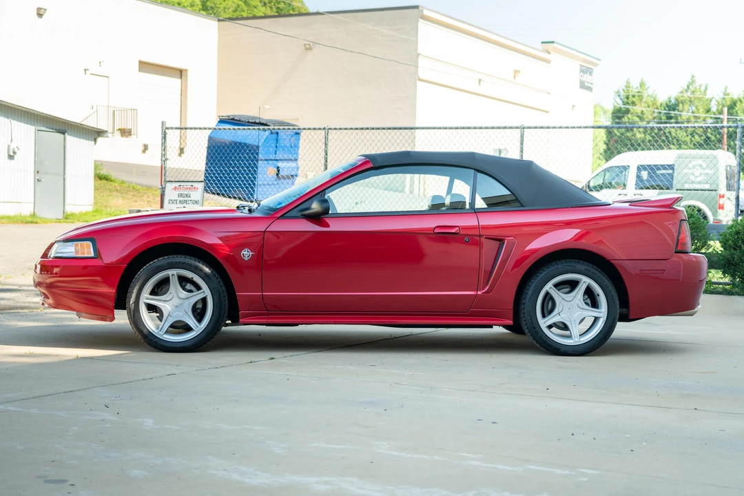 1999 Ford SN95 Mustang - Image 13 of 31